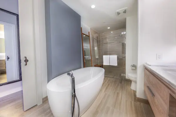 Отель TEN THOUSAND