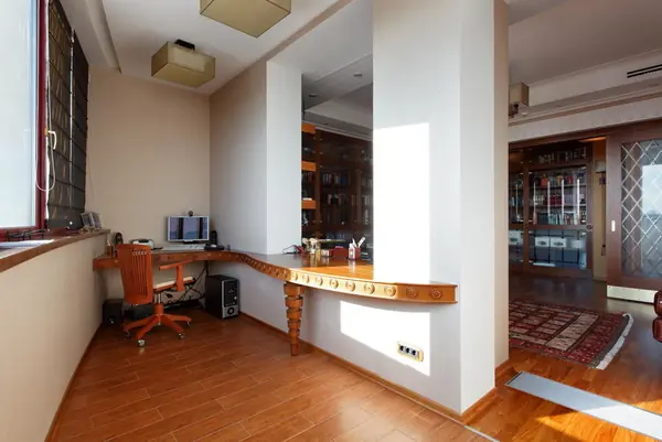 КВАРТИРА НА МИЧУРИНСКОМ ПРОСПЕКТЕ