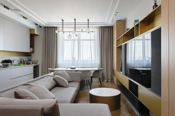 Домашний кинотеатр на Алых Парусах