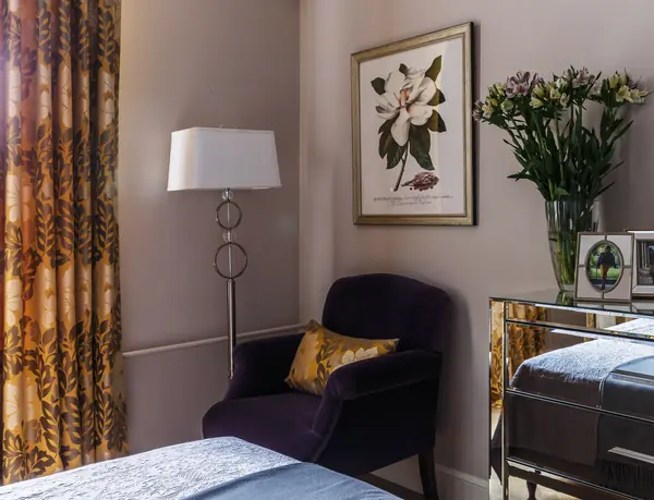 Декорирование интерьера квартиры в Оболенском переулке