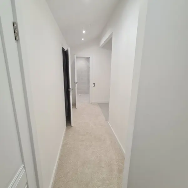 Кембридж, Английский бульвар