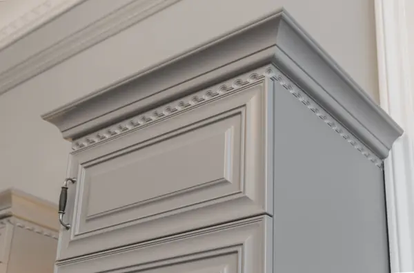 Классическая кухня для старого фонда Санкт-Петербурга