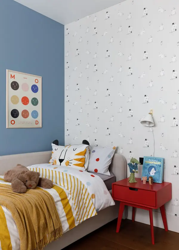 Квартира с панорамными окнами для семьи врачей