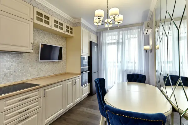 Дизайнерские потолки, ул. Гаражная