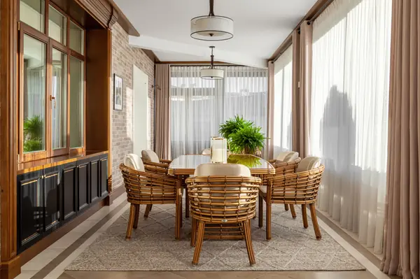 Строительство дома и отделочные работы. Дом на Новой Риге. 700 кв.м.