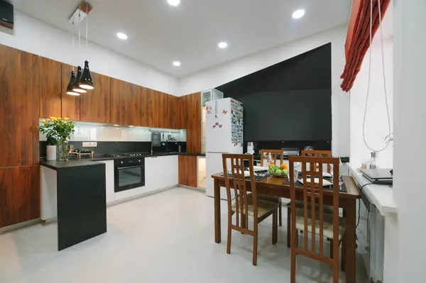 Яркий модернизм