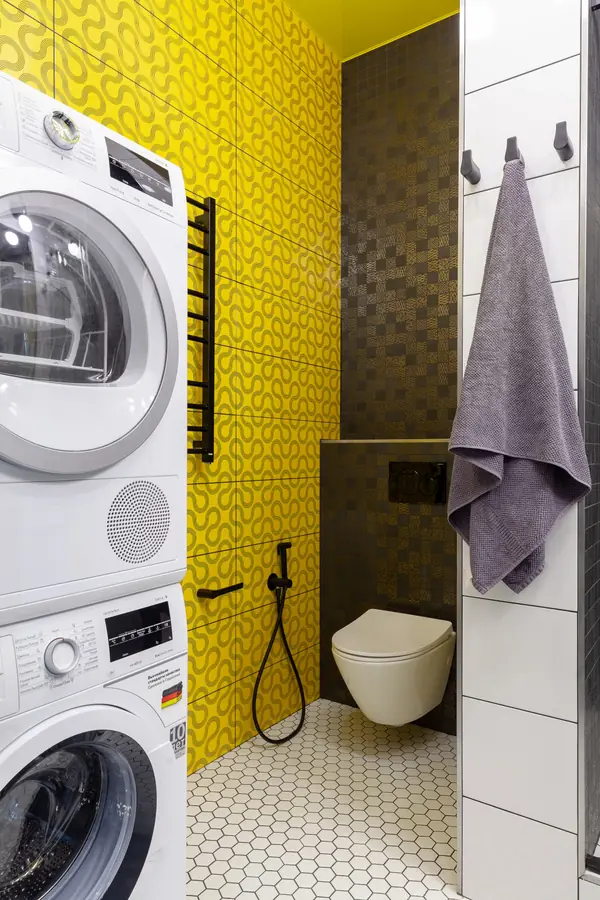 Квартира в ЗИЛАРТ с красной дверью