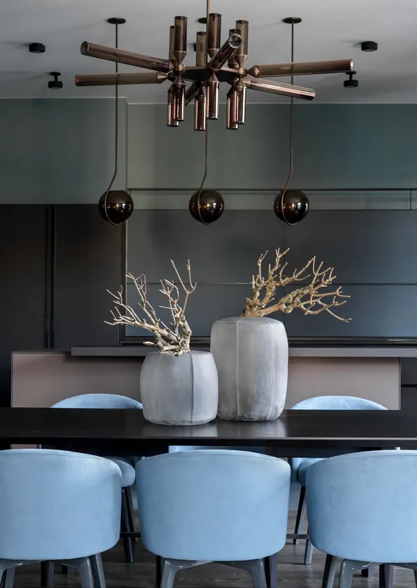 Кухня и столовая