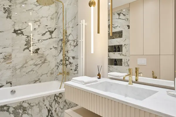 Евро 4к квартира 131 кв.м в ЖК "SKY HOUSE"