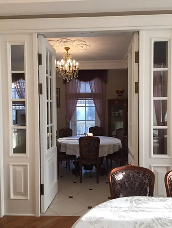 Recreating the Interior of the Chekhov’s Period in a Suburban Residence