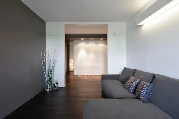 современная квартира в типовом доме Москвы