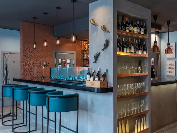 THE МОРЕ: изысканный интерьер и уютное пространство для незабываемых гастрономич