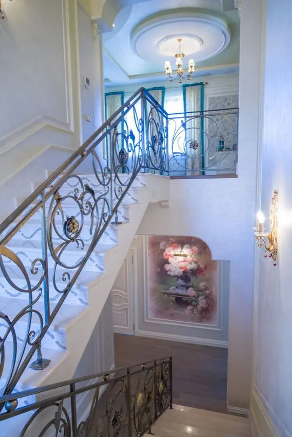 Интерьер дома в классическом стиле (500 кв м)