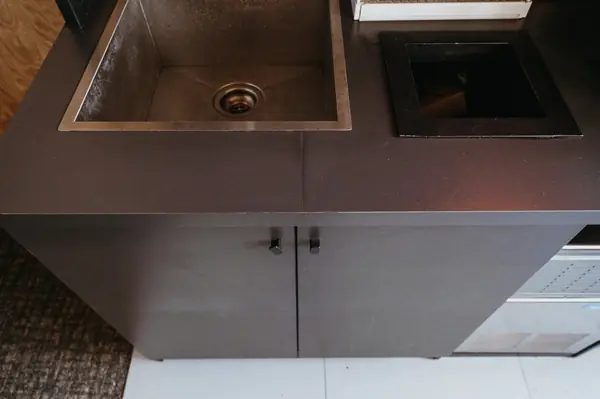 Барная стойка, раковина