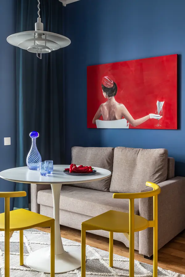 Эклектичный интерьер квартиры, вдохновленный Музеем Фриды Кало