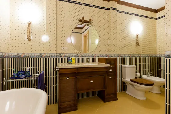 Семейное гнездо