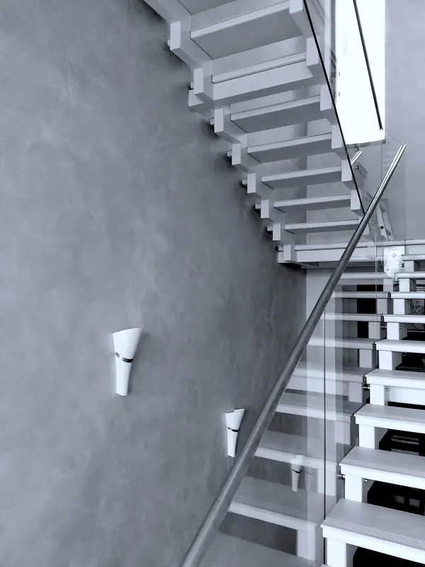 Цельностеклянное ограждение лестницы