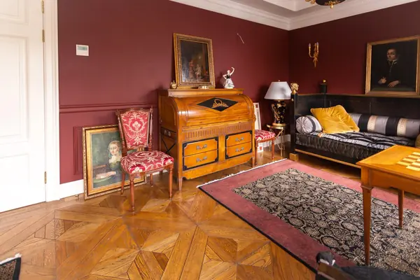 Дом Новая Рига