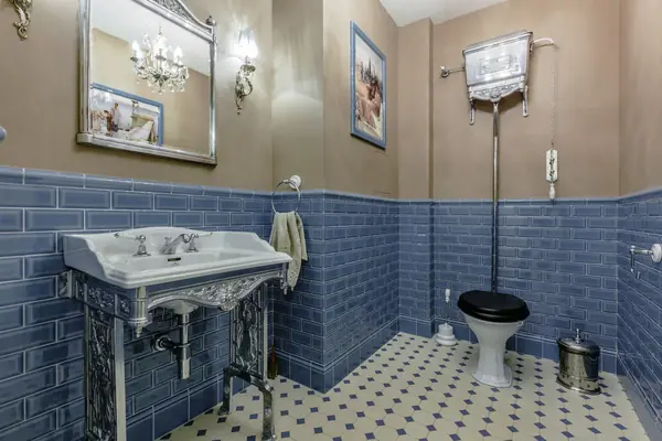 Английское чаепитие (Дом в поселке Зеленый мыс)