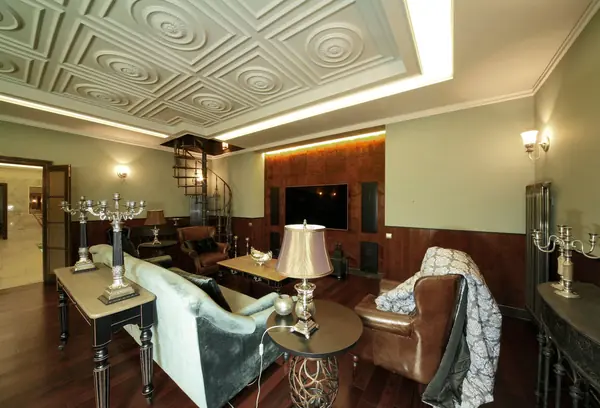 Баня с бассейном