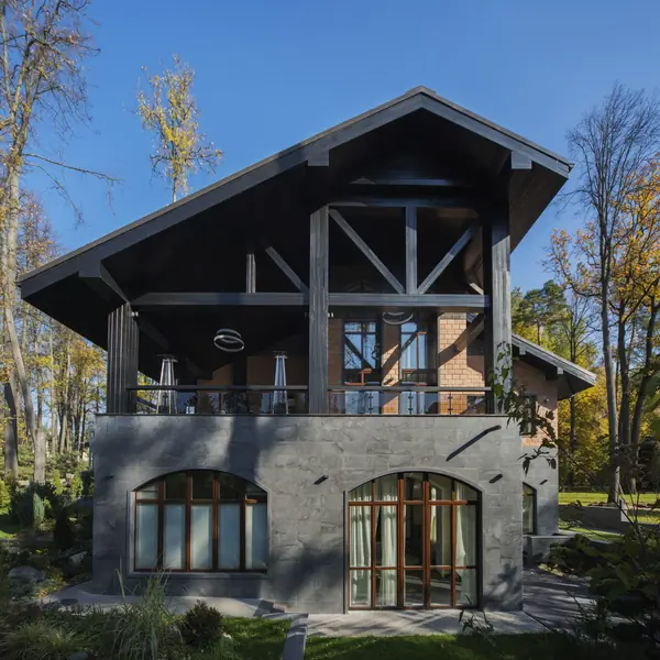 Частный жилой дом в коттеджном поселке Троицкий Парк, 2014 год