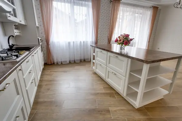 Кухня с фасадами Милан Бьянко