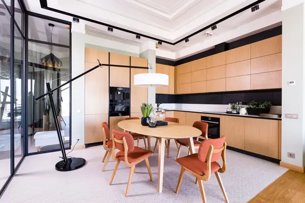 Апартаменты на Цветном