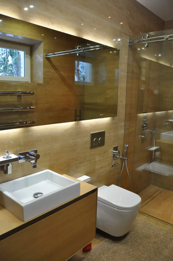 Душевые и стеклянные перегородки на фурнитуре MWE Германия