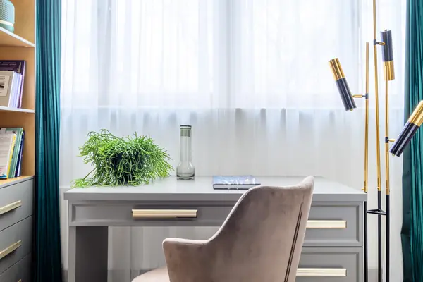 Современный шепот классики или полет стрекозы