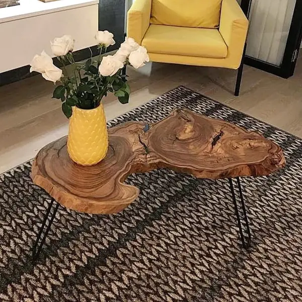 Журнальный столик