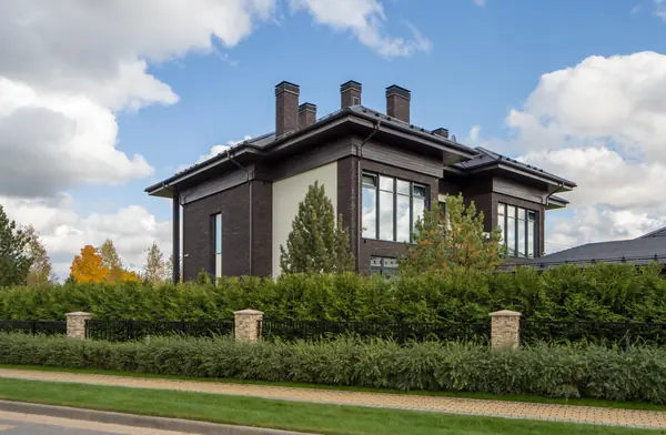 Загородный дом в посёлке Montevil - экстерьеры