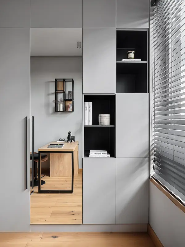 Трехкомнатная квартира 98 кв.м. в ЖК "Западный порт"