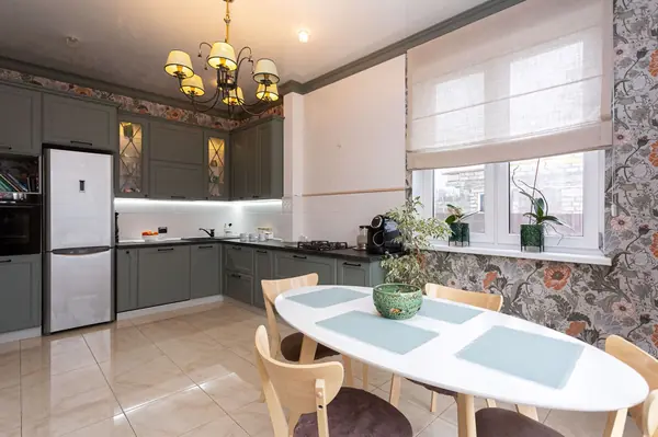 Кухня-гостиная в г. Калининграде