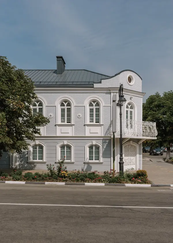HISTORY HOUSE FROM PAVLOVSK