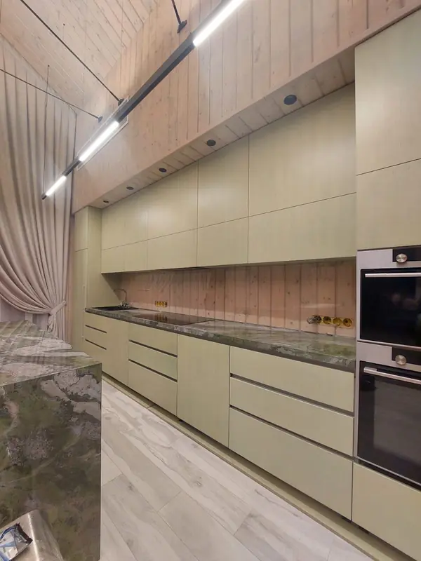 Стеклянный фартук