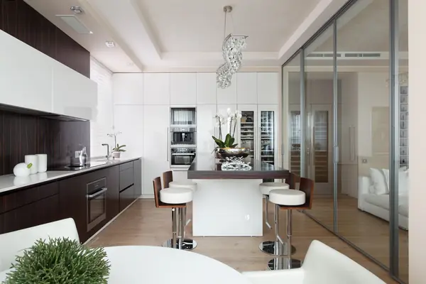 Квартира на Студенческой: Кухня-столовая