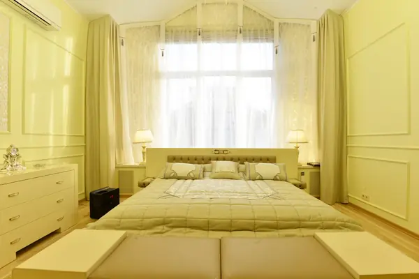 Великолепный дом за городом