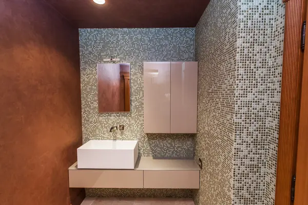 Дом на озере