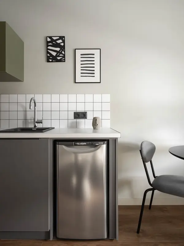 Студия 2. Вид на кухонный карнитур