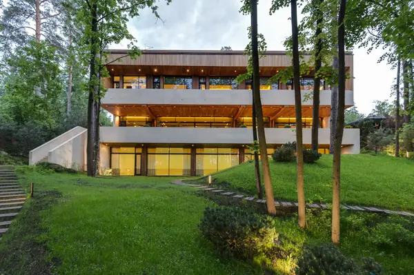 Частный дом