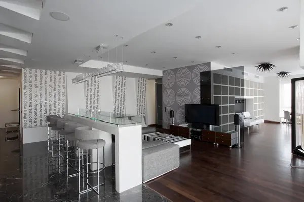 Квартира-студия 170 кв.м