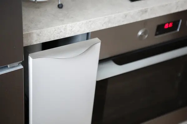 Небольшая кухня на Варшавской