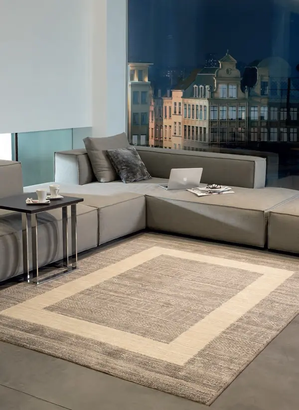 Фото ковров в классическом интерьере