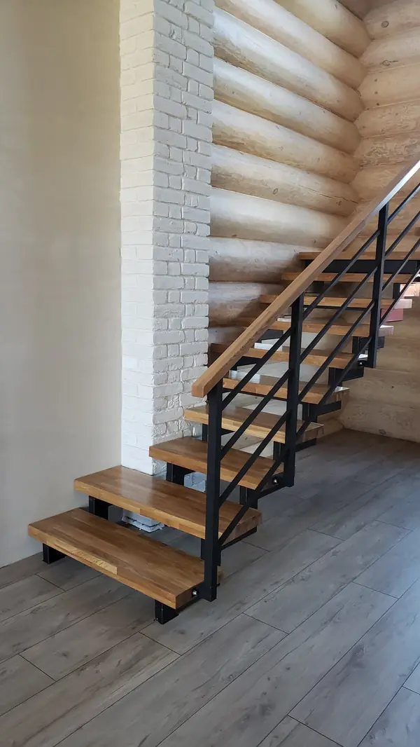 Лестница для стиля лофт