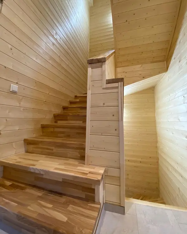 Лестница Антона из кп Академия парк