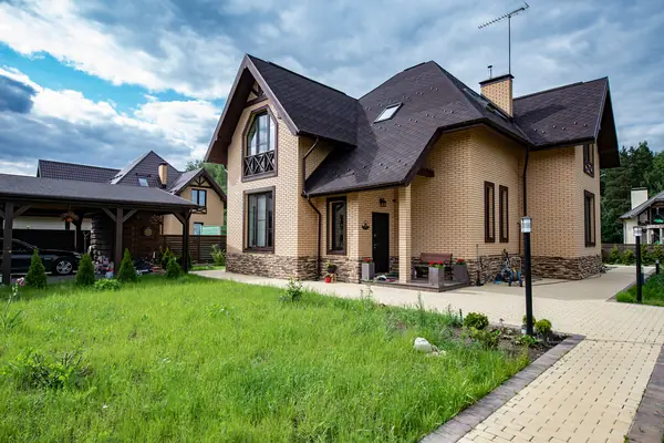 Contemporary House and Sauna