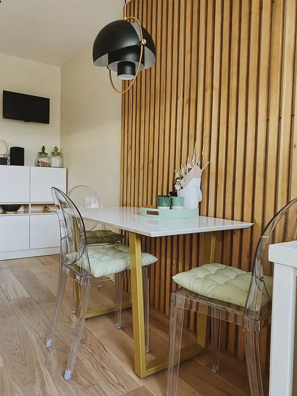 Кухня и лоджия в Сочи