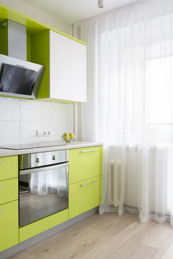 Кухня цвета зеленого яблока