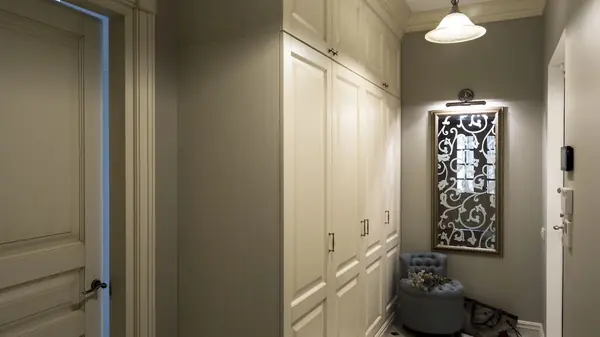 Классический интерьер московской сталинки