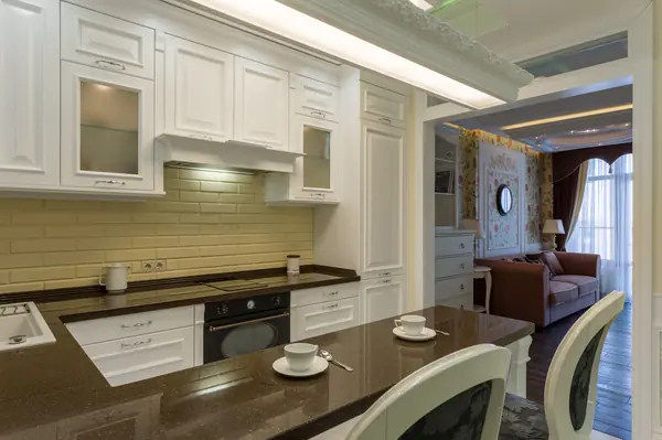 Цветочная поляна